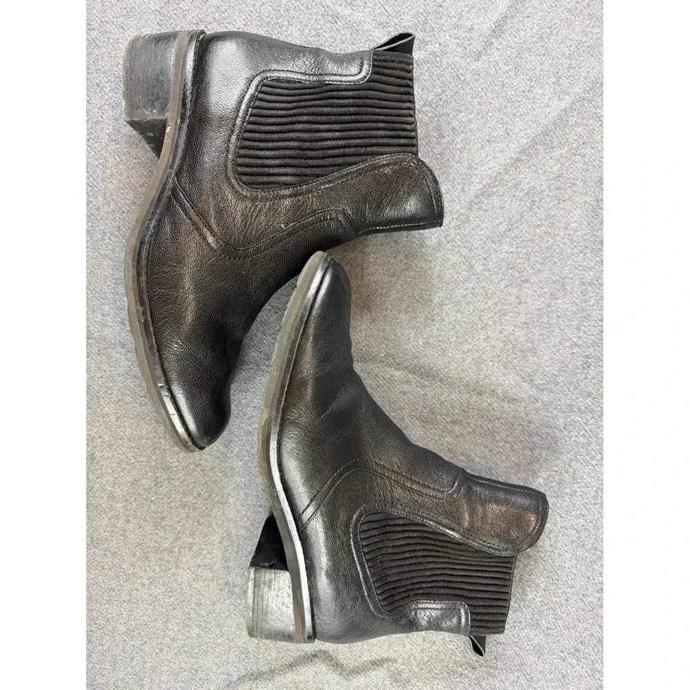 Cole Haan Chelsea Boots Mens 10B Black Leather‎ Ribbed Elastic Ankle Boot Round